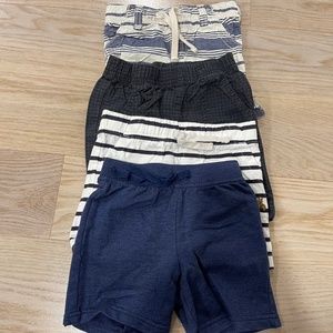 Bundle - Boys shorts - size 18-24 months